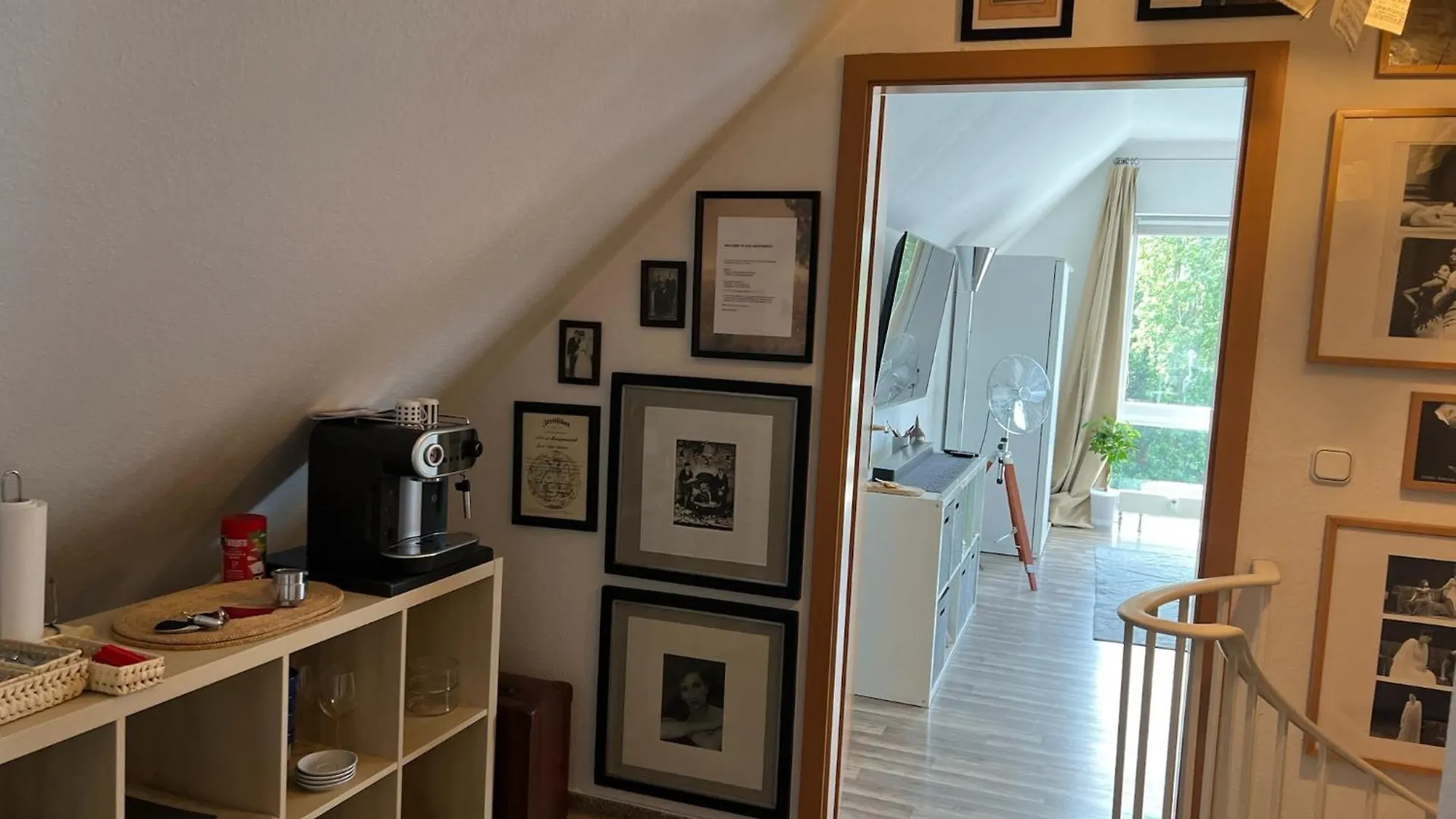 Gemuetliche Helle Dach-Wohnung In Frankfurt Frankfurt am Main
