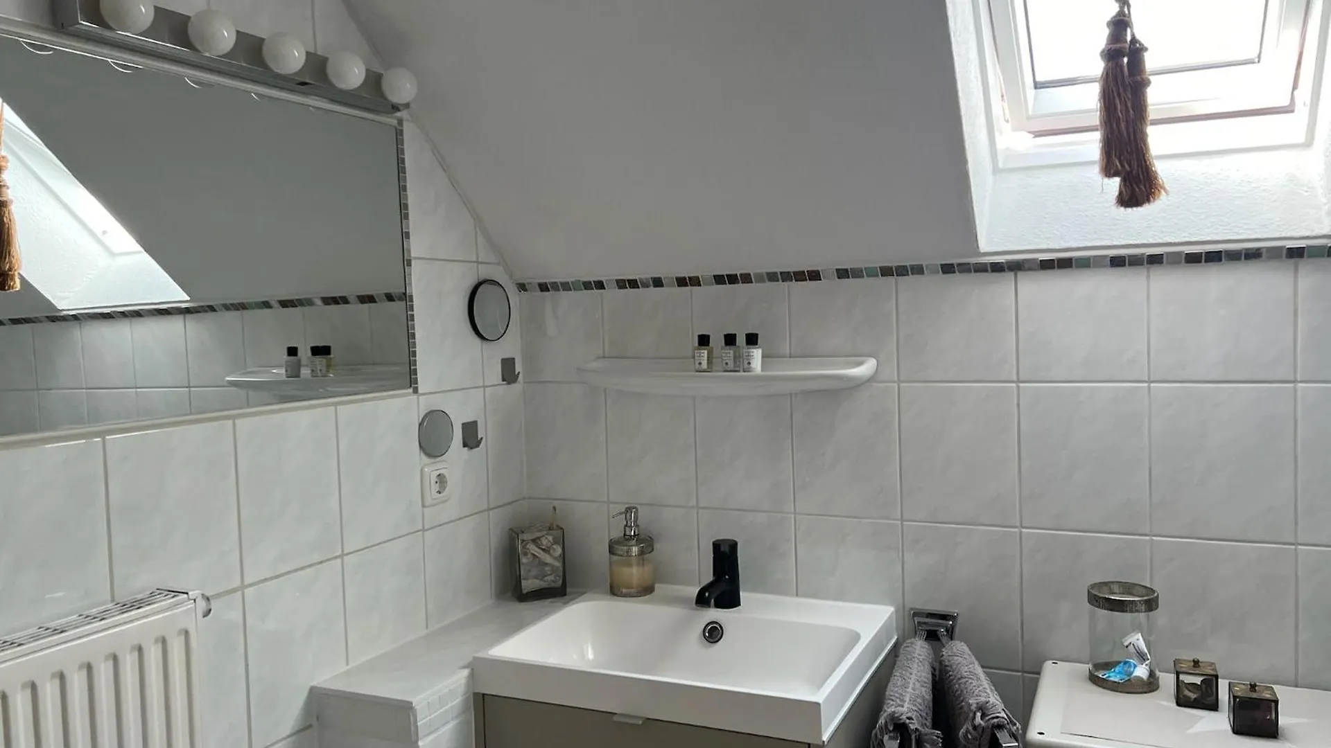 Apartment Gemuetliche Helle Dach-Wohnung In Frankfurt Frankfurt am Main Germany